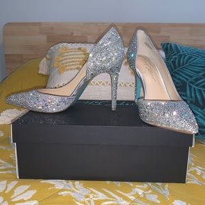 Betsey Johnson Shary Heel (Size 8.5) - All Glitz, All Glam ✨✨